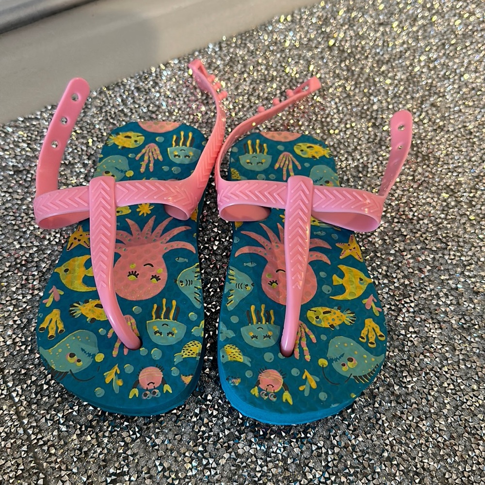 Flip flops kids size 5/6